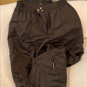 Women’s ski pants